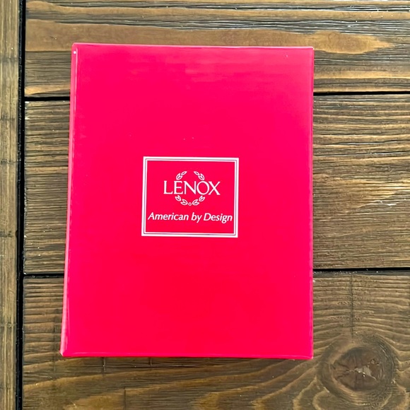 Lennox Snowflake Ornament Silverplate - Picture 3 of 4